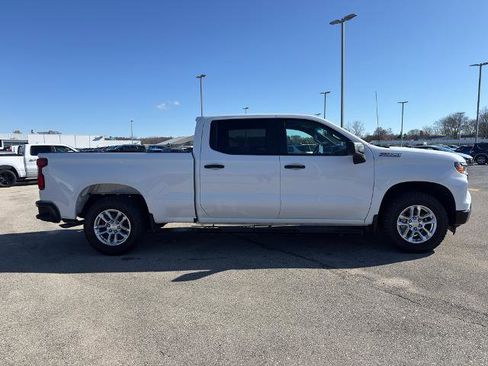 Used 2023 Chevrolet Silverado 1500 W/T w/ WT Value Package AWD/4WD image 4