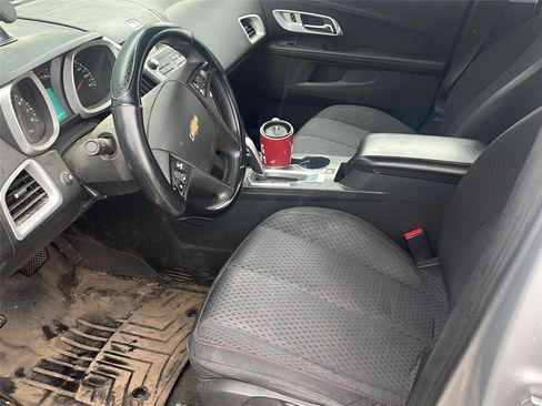 Used 2013 Chevrolet Equinox LS FWD image 24