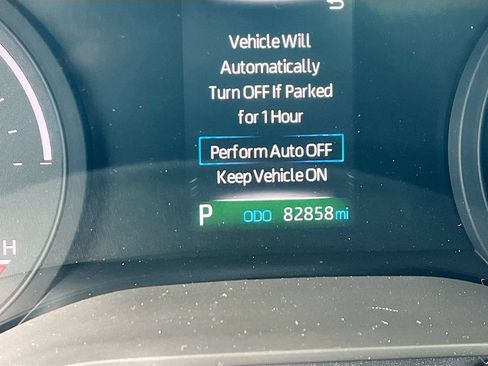 Used 2023 Toyota Sienna XLE FWD image 11