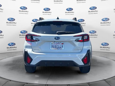 Used 2025 Subaru Crosstrek 2.5i Premium AWD/4WD image 4