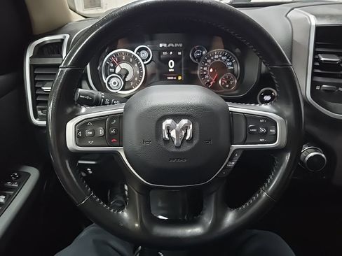 Used 2020 RAM 1500 Big Horn AWD/4WD image 18