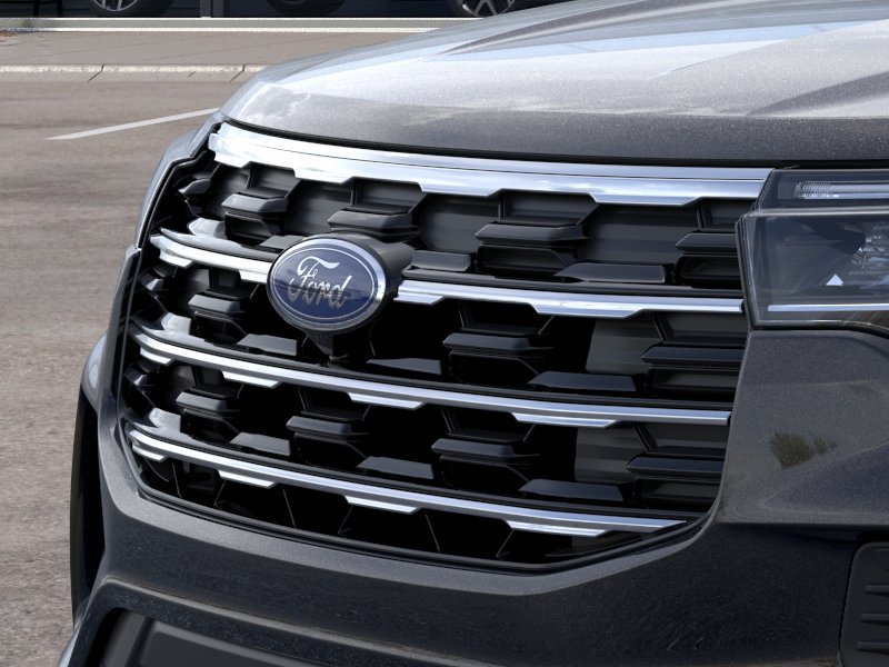 Used 2026 Ford Explorer Active AWD/4WD image 17