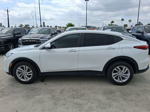Used 2024 Buick Envista Preferred FWD image 4
