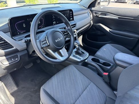 Certified 2026 Kia Seltos LX AWD/4WD image 16