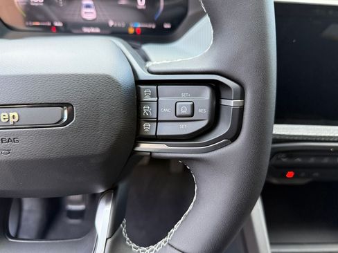New 2026 Jeep Cherokee Laredo AWD/4WD image 24