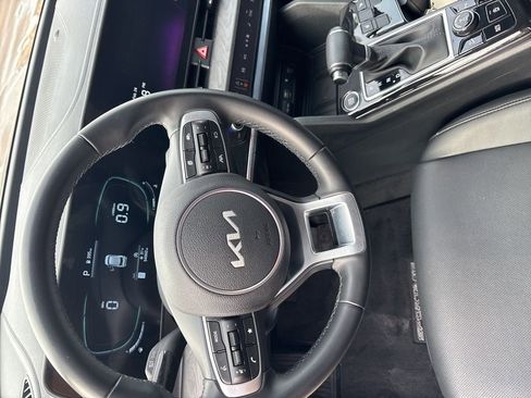 Used 2023 Kia Sportage X-Line image 14