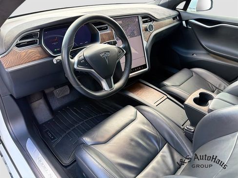 Used 2017 Tesla Model S 75D AWD/4WD image 9