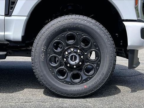New 2026 Ford F350 Lariat w/ Black Appearance Package AWD/4WD image 28