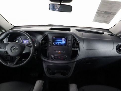 Used 2022 Mercedes-Benz Metris Passenger image 8