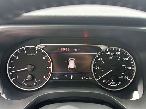 Used 2026 Nissan Rogue SV image 24