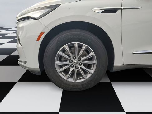 Used 2024 Buick Enclave Premium AWD/4WD image 14