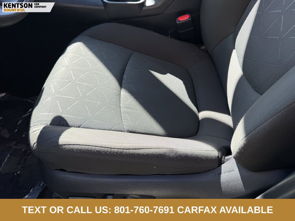 Used 2023 Toyota RAV4 XLE AWD/4WD image 28