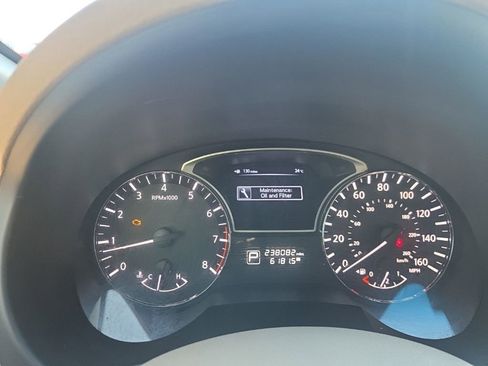 Used 2013 Nissan Altima 2.5 SL w/ Technology Pkg FWD image 12