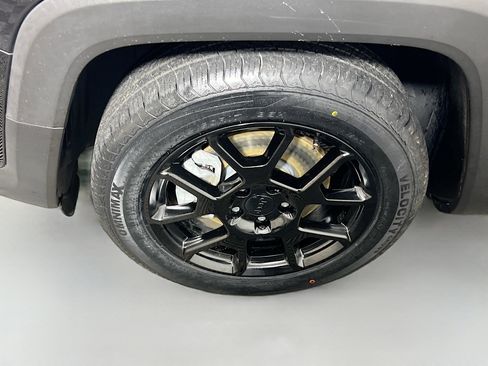 Used 2020 Jeep Renegade Altitude image 13