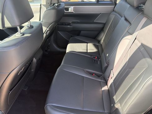 Used 2026 Hyundai Santa Fe SEL FWD image 24