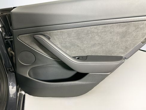 Used 2023 Tesla Model 3 Long Range AWD/4WD image 30