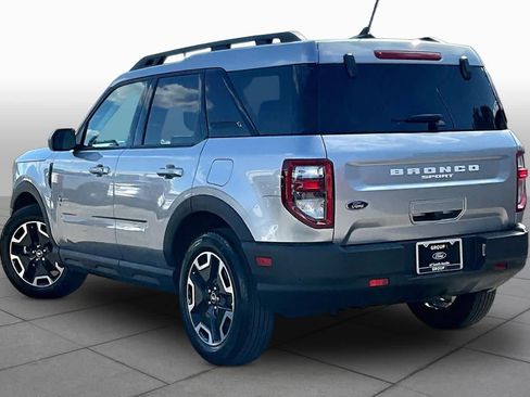 Used 2023 Ford Bronco Sport Outer Banks w/ Tech Package AWD/4WD image 12