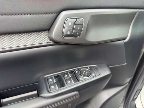 New 2025 Ford Ranger Raptor image 10