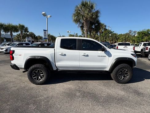New 2026 Chevrolet Colorado ZR2 AWD/4WD image 8