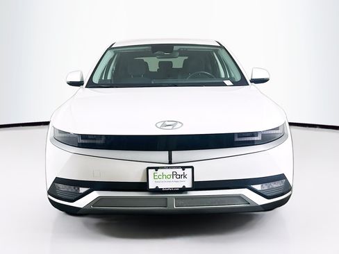 Used 2024 Hyundai Ioniq 5 SE RWD image 2
