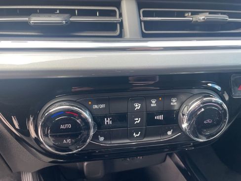 New 2026 Chevrolet Trax LT w/ LT Convenience Package image 22