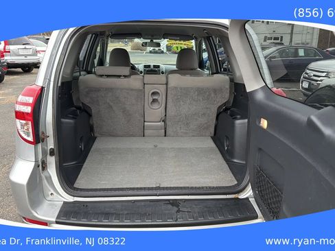 Used 2011 Toyota RAV4 4WD w/ Base L4 Extra Value Pkg image 21