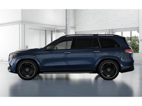 Certified 2024 Mercedes-Benz GLS 63 AMG 4MATIC w/ Warmth & Comfort Package image 33