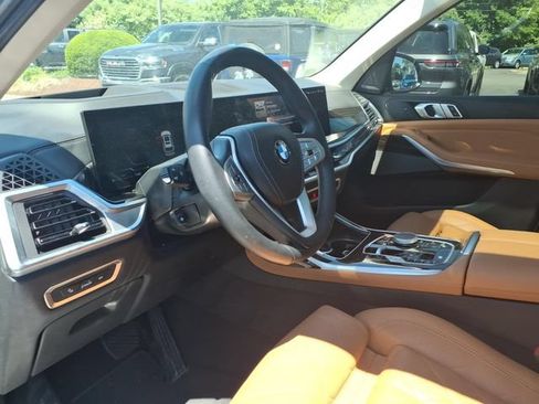 Used 2024 BMW X7 xDrive40i AWD/4WD image 24