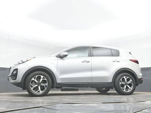 Used 2020 Kia Sportage LX AWD/4WD image 44