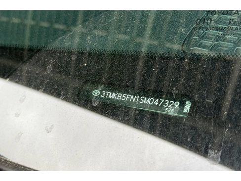 Certified 2025 Toyota Tacoma SR5 RWD image 7