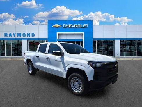 Used 2023 Chevrolet Colorado W/T w/ WT Convenience Package AWD/4WD image 10