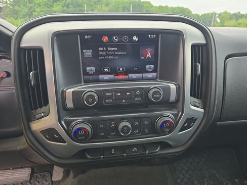 Used 2015 GMC Sierra 1500 SLE w/ SLE Value Package AWD/4WD image 27