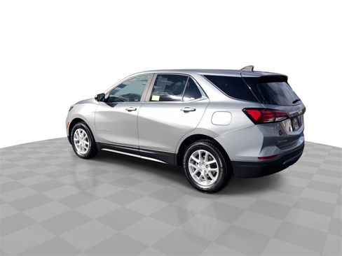 Certified 2024 Chevrolet Equinox LT image 6