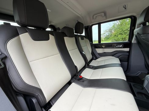 Used 2025 INEOS Grenadier AWD/4WD image 24