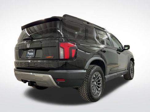 Certified 2026 Honda Passport TrailSport image 3