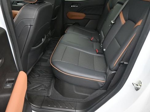 Used 2024 GMC Canyon AT4 w/ AT4 Premium Package image 25