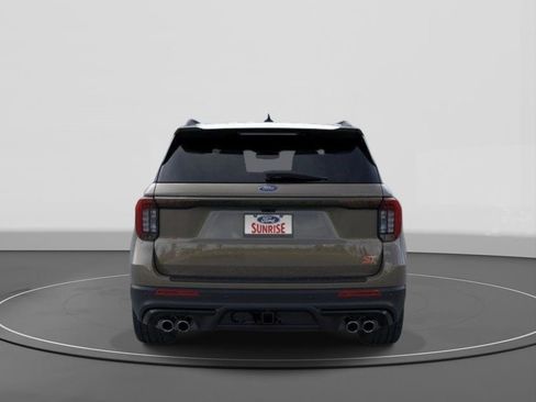 New 2026 Ford Explorer ST RWD image 5