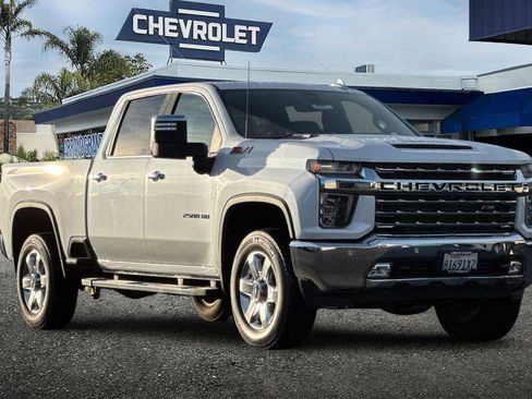 Used 2020 Chevrolet Silverado 2500 LTZ w/ LTZ Premium Package image 2