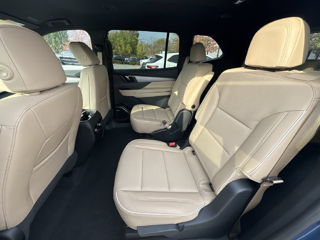 Certified 2025 Buick Enclave Preferred w/ Super Cruise Package FWD image 32