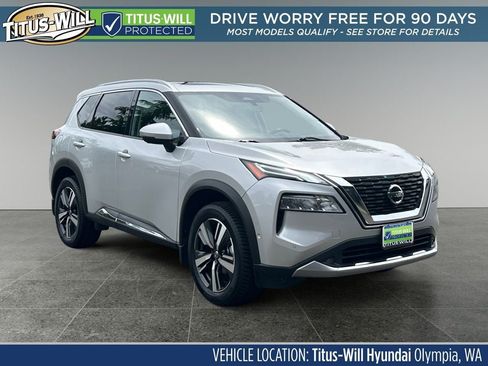 Used 2021 Nissan Rogue Platinum AWD/4WD image 1