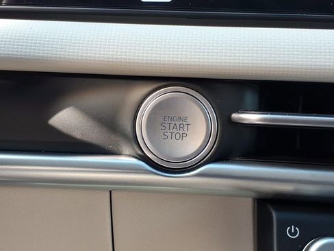 New 2026 Hyundai Tucson SE image 24