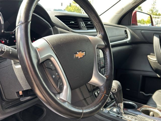 Used 2015 Chevrolet Traverse LT AWD/4WD image 36