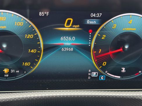 Used 2021 Mercedes-Benz A 220 4MATIC w/ AMG Line image 31