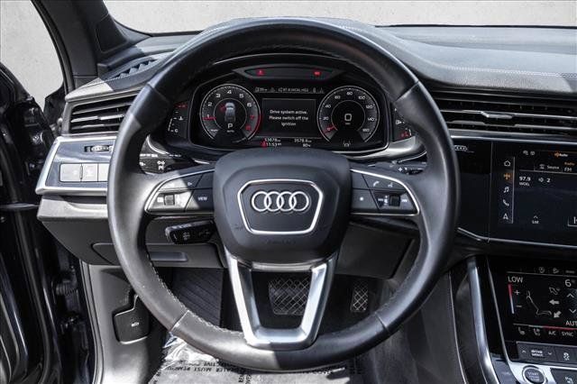 Used 2023 Audi Q7 2.0T Premium Plus w/ Premium Plus Package AWD/4WD image 13