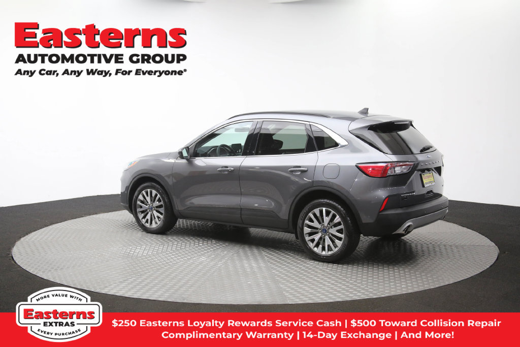Used 2021 Ford Escape Titanium AWD/4WD image 65