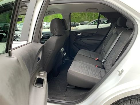 Used 2023 Chevrolet Equinox LT AWD/4WD image 17