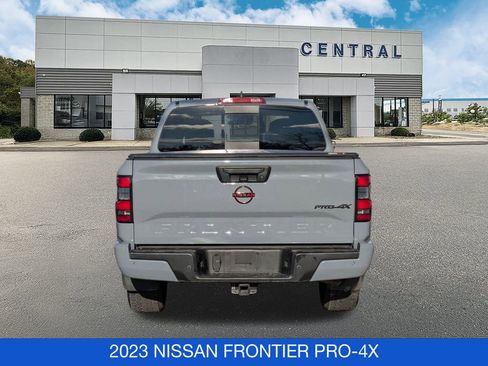 Used 2023 Nissan Frontier PRO-4X w/ Pro Convenience Package image 3