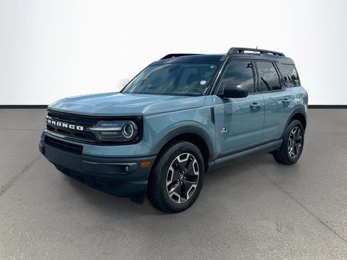 Used 2022 Ford Bronco Sport Outer Banks w/ Tech Package AWD/4WD image 3