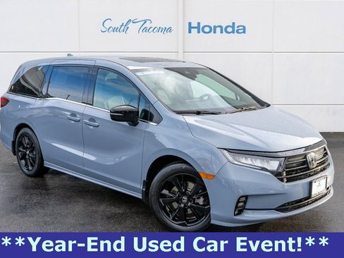 Certified 2023 Honda Odyssey Sport image 1