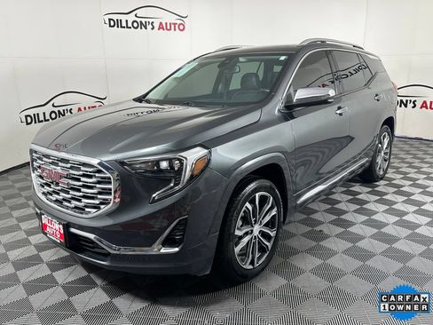 Used 2020 GMC Terrain Denali w/ GMC Pro Grade Package AWD/4WD image 2